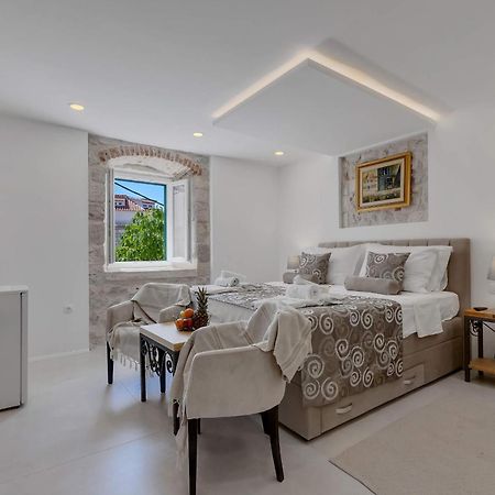 Luxury Rooms Palace B&B Makarska Ngoại thất bức ảnh
