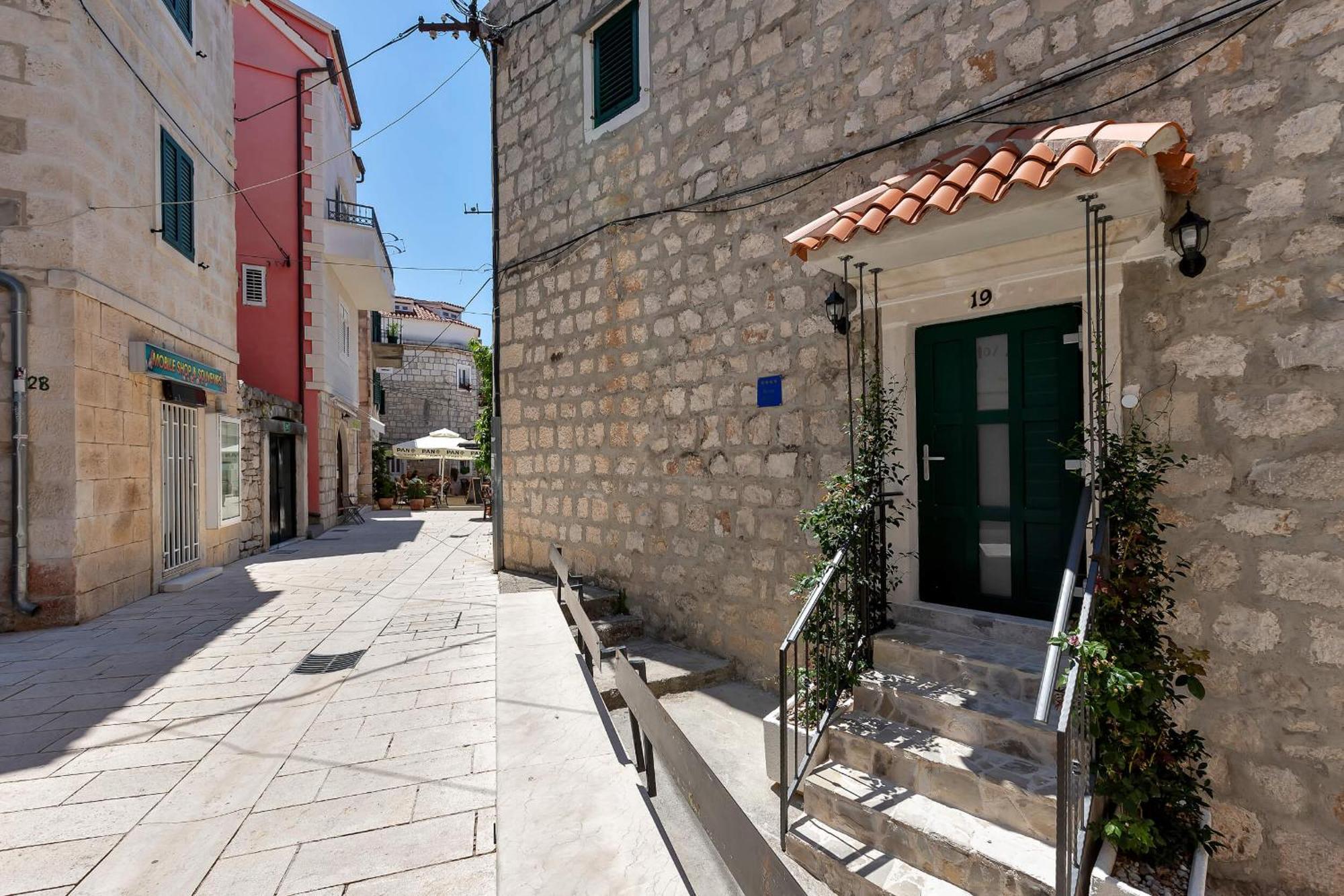 Luxury Rooms Palace B&B Makarska Ngoại thất bức ảnh
