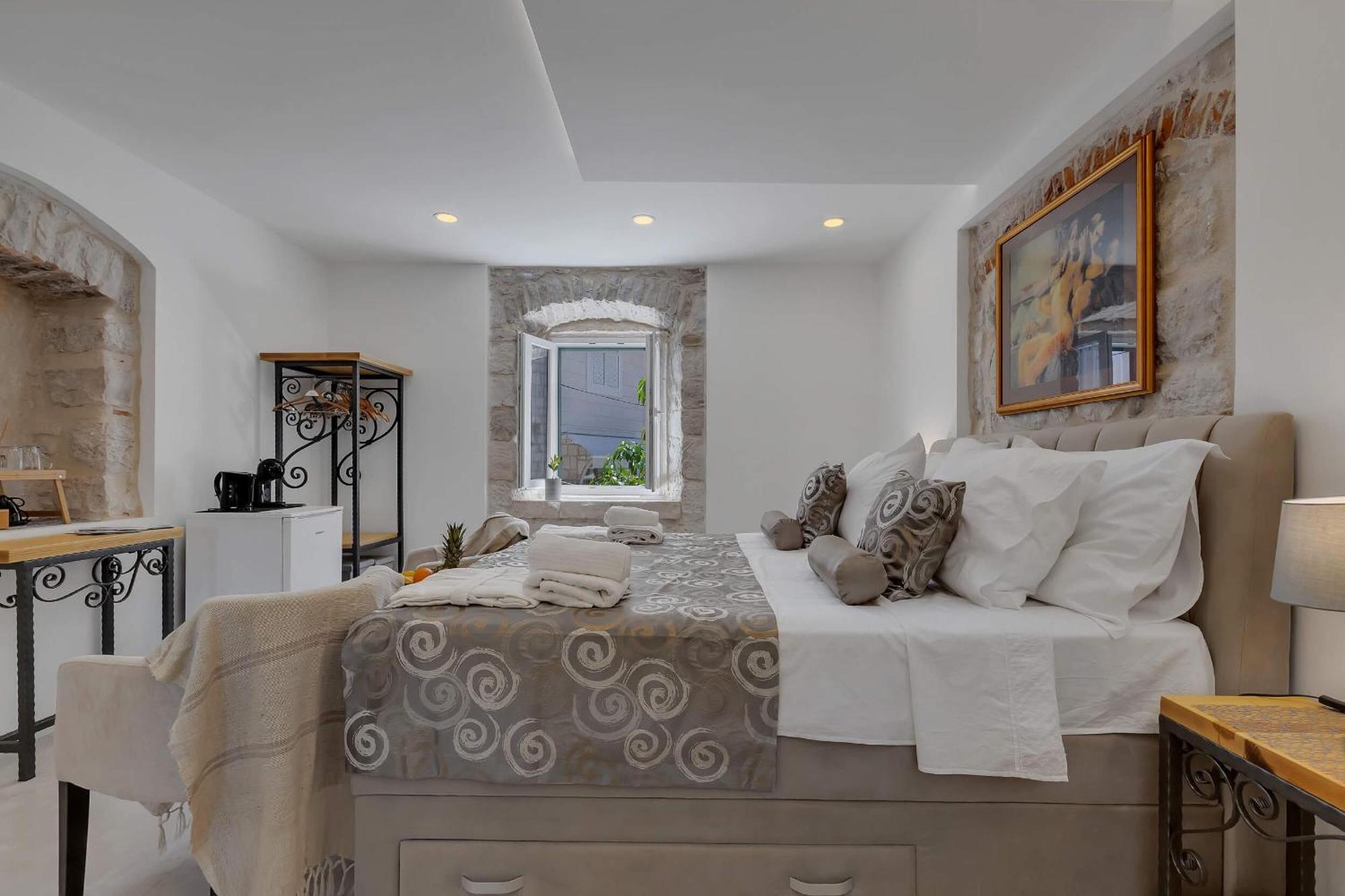 Luxury Rooms Palace B&B Makarska Ngoại thất bức ảnh