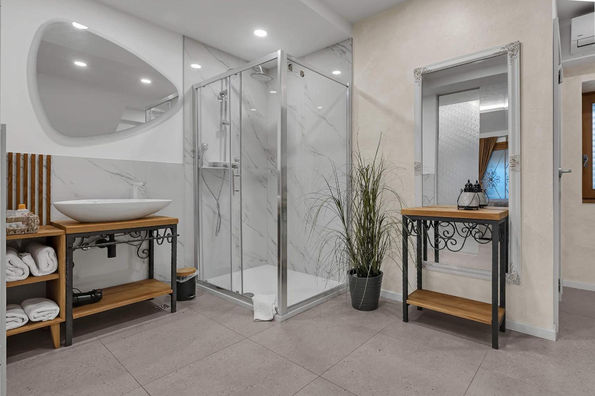 Luxury Rooms Palace B&B Makarska Ngoại thất bức ảnh
