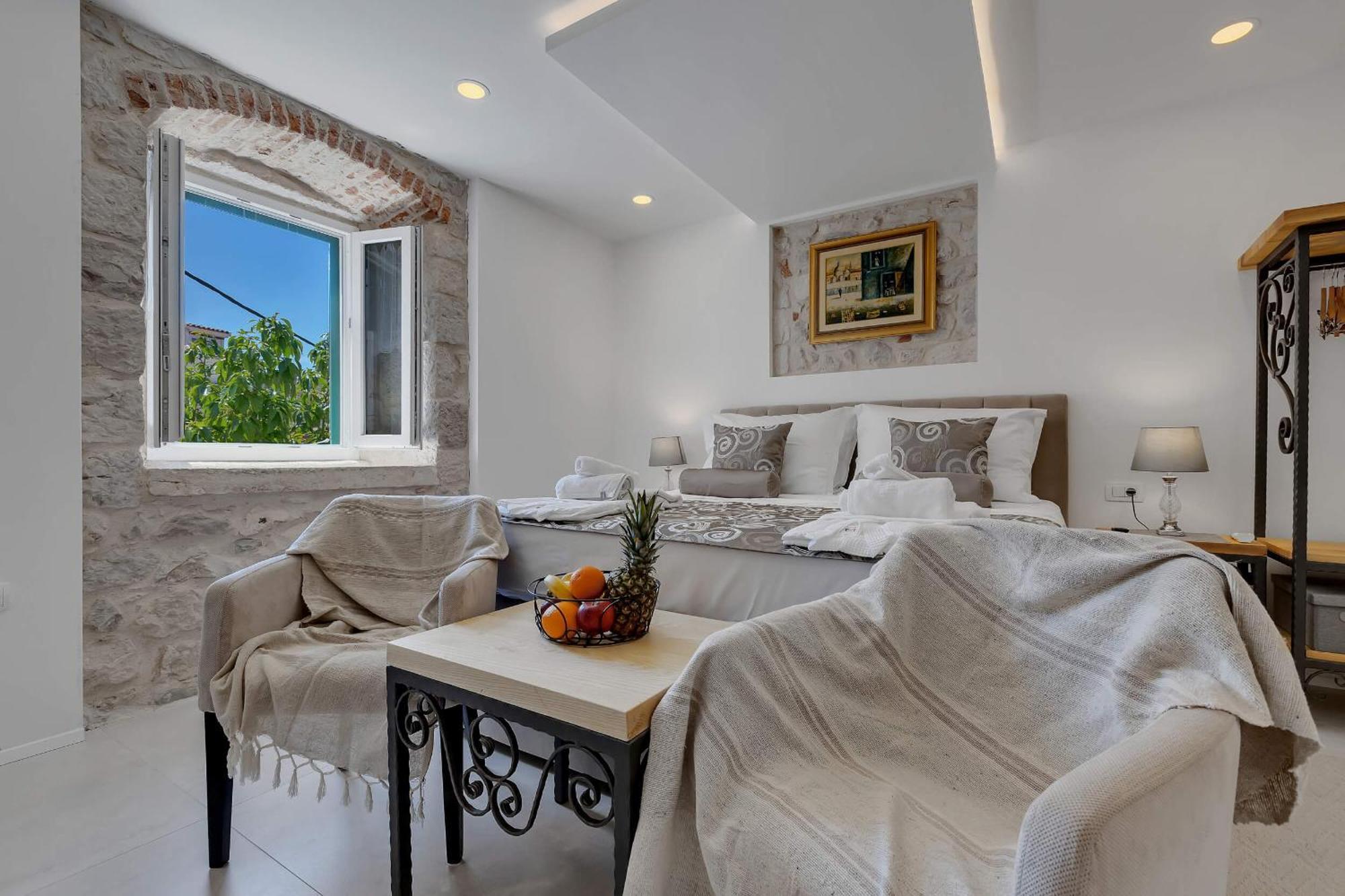 Luxury Rooms Palace B&B Makarska Ngoại thất bức ảnh