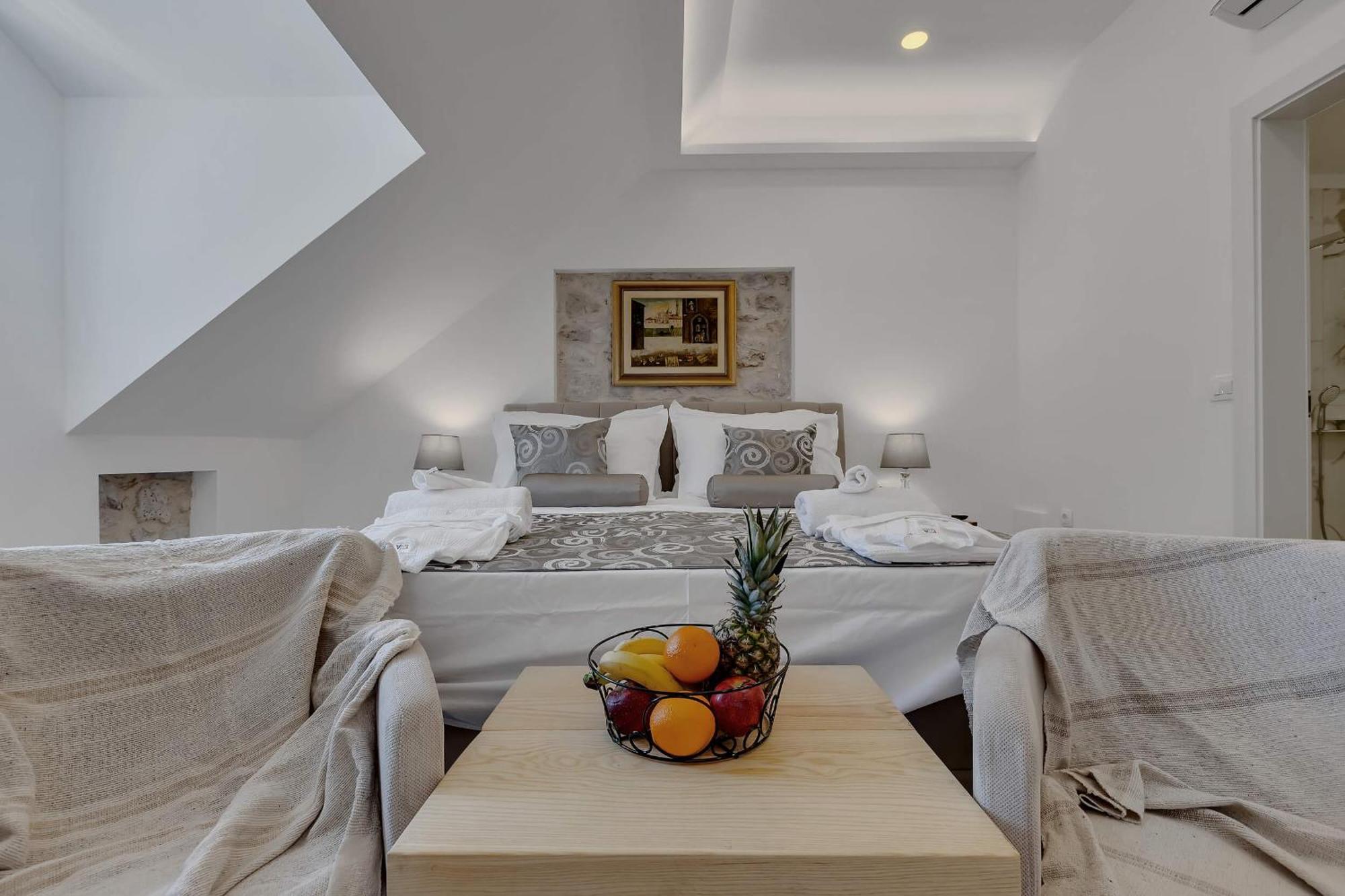 Luxury Rooms Palace B&B Makarska Ngoại thất bức ảnh